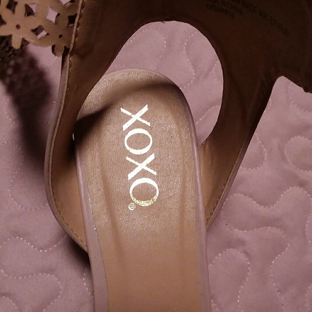 Sandals - Picture 4 of 4